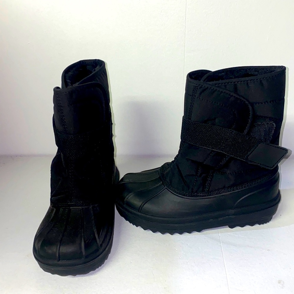 Children’s Place Snowboots